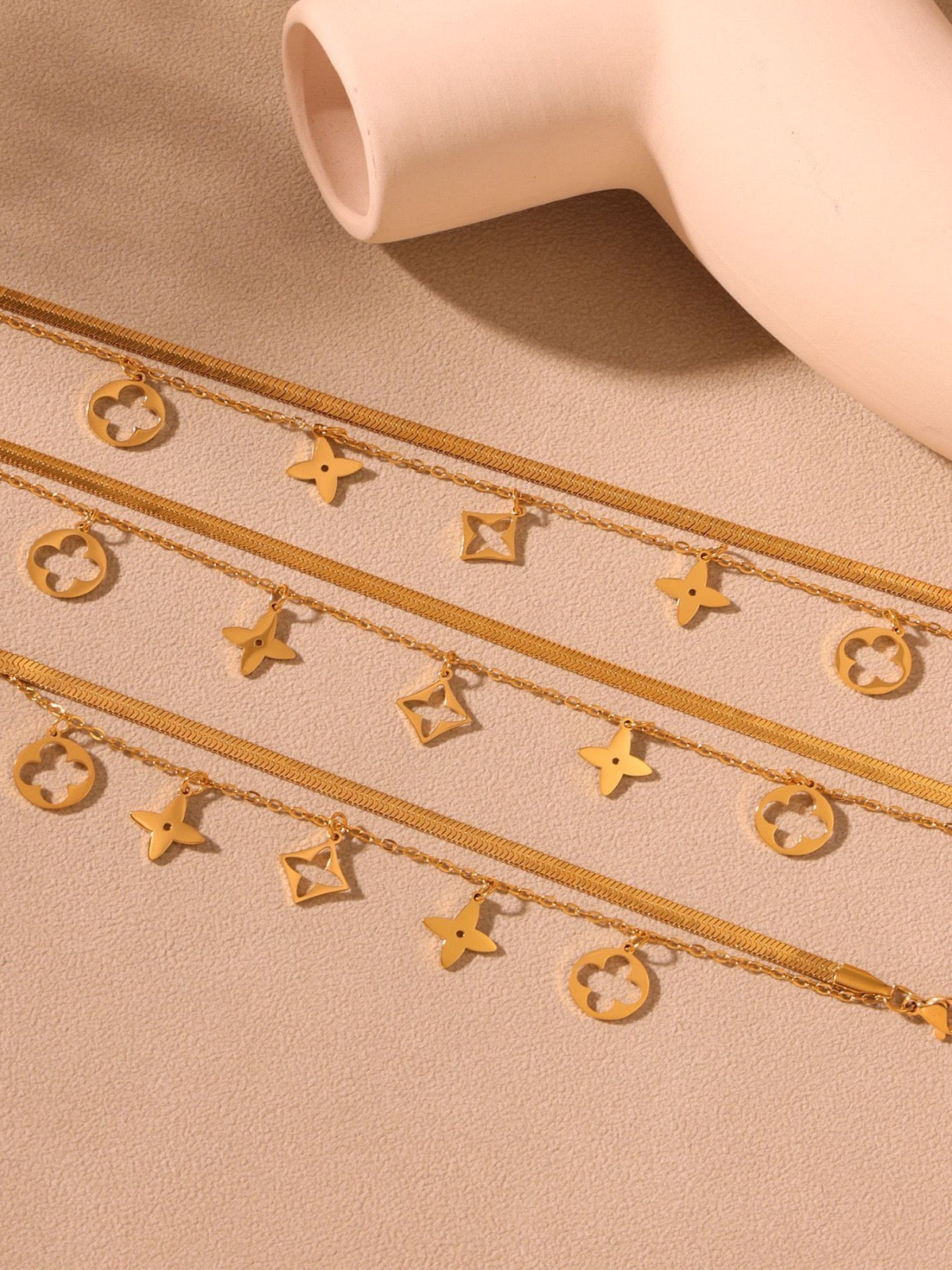 Lucky Clover Charm Anklet | 18K Gold PVD | Aurex